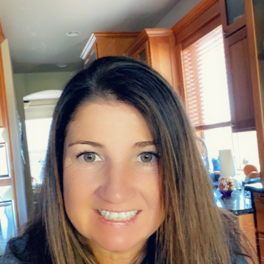 Meet your Posher, Suzanne
